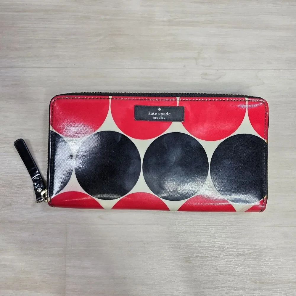 Kate‎ Spade New York Black Red Polka Dot Shiny Wallet Zip